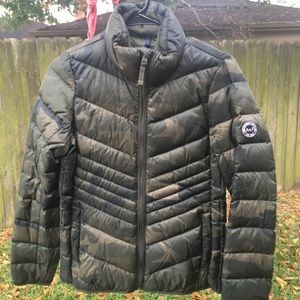 Women’s Camouflage Abercrombie and Fitch jacket